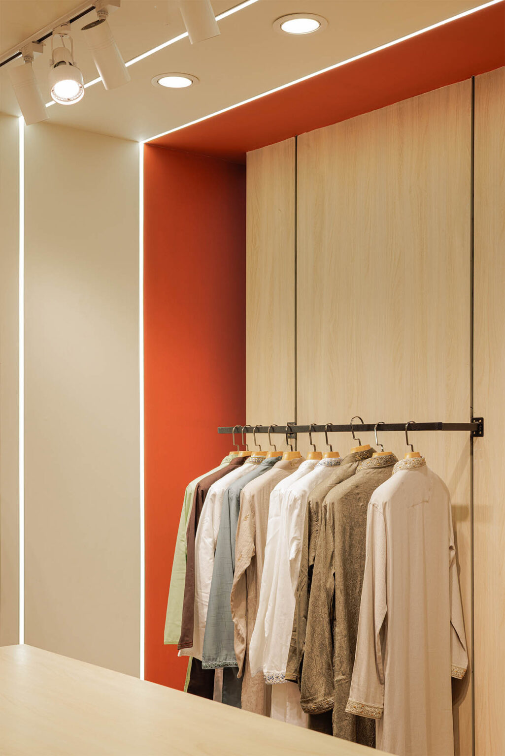 Vector Plinth Khadi Ghar A House of Indigenous Dresses 0000 005.jpg