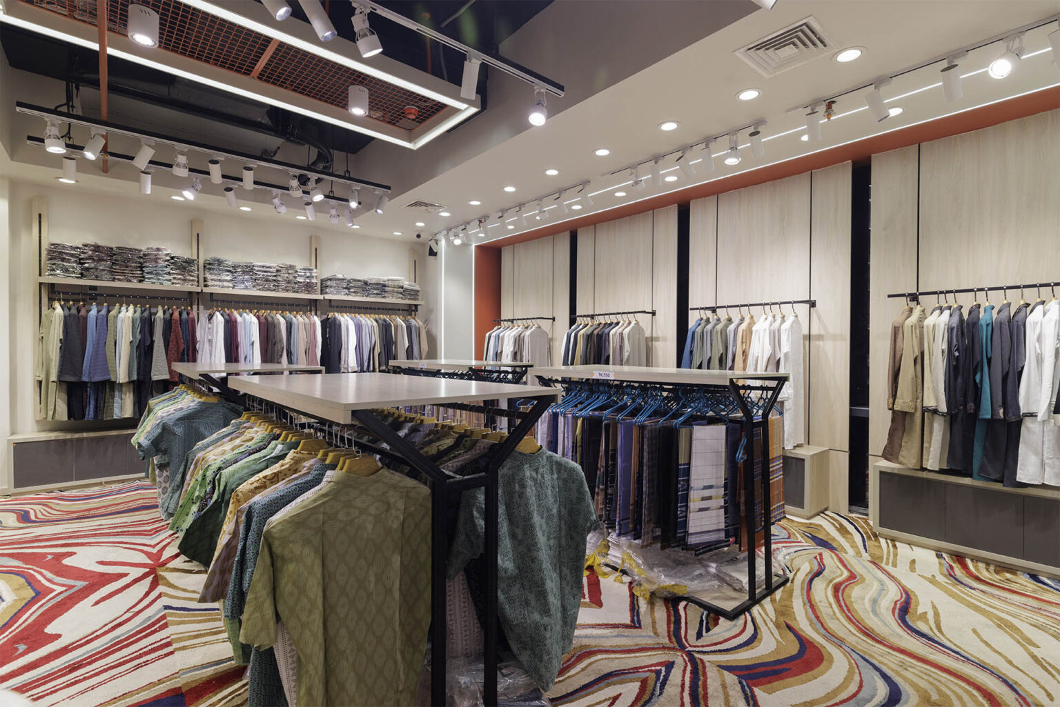 Vector Plinth Khadi Ghar A House of Indigenous Dresses 0007 010.jpg