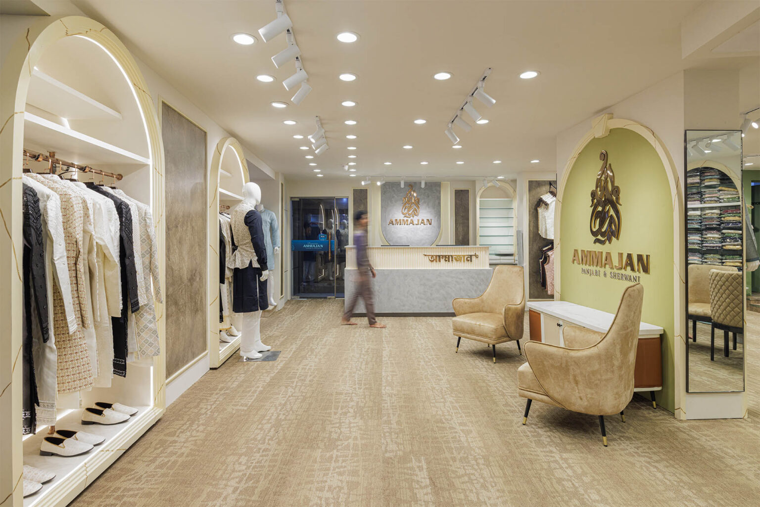 vector plinth Ammajan Premium Outlet 0003 004.jpg