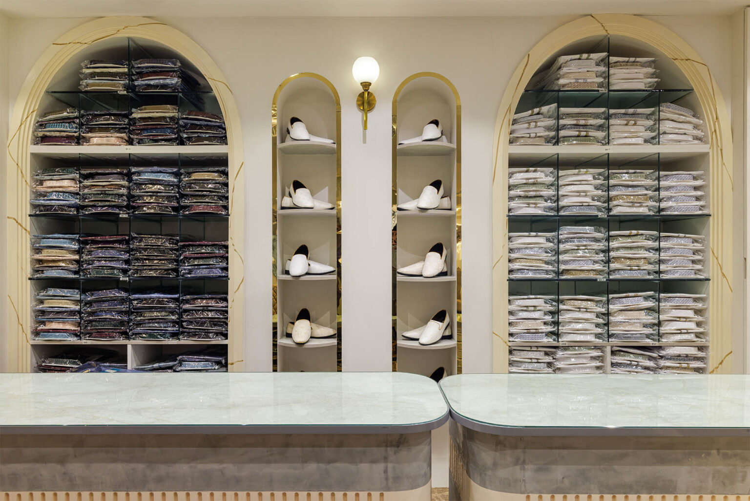 vector plinth Ammajan Premium Outlet 0005 009.jpg